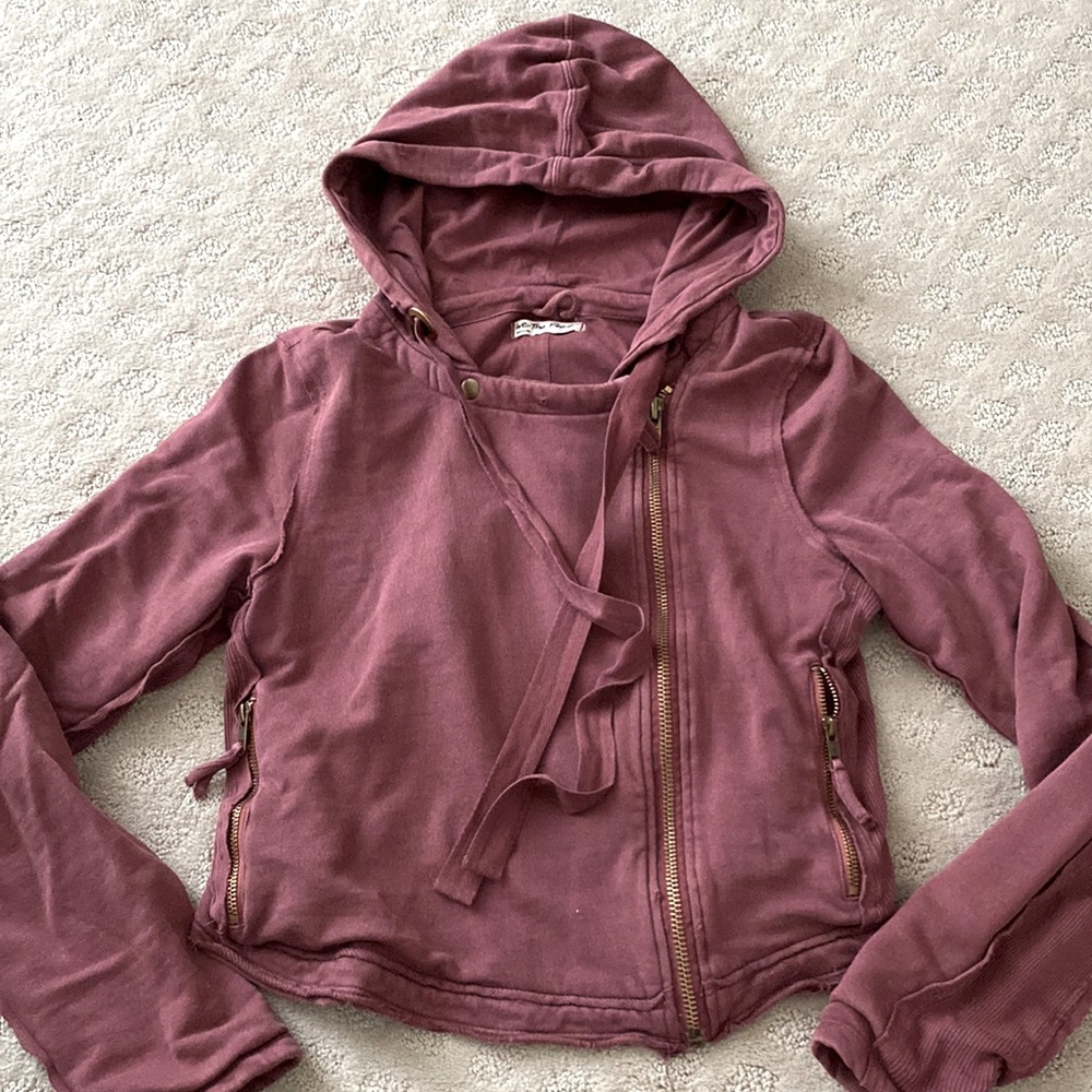 NWOT FREE PEOPLE DISTRESSED HOODIE